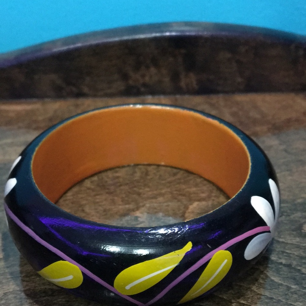 Bracelet - Picture 2 of 2
